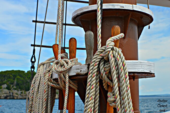 1.5 to 2-Hr Windjammer Sailing Trip in Maine w/ Licensed Captain - Music and the captain’s narration: what helps and what can fall short