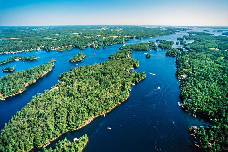 1000 Islands: 10, 20, 30, or 60-Min Scenic Helicopter Tour - Getting to Gananoque Heliport without stress