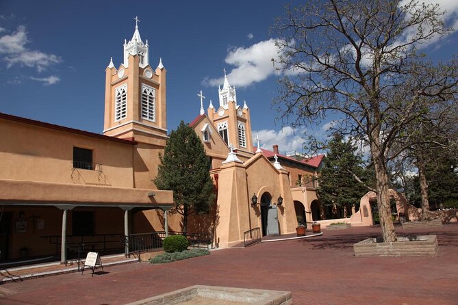12pm - Public High Noon History, Legends & Lore Tour - Guided Old Town Stroll - Key Things I’d Expect on This Old Town Stroll