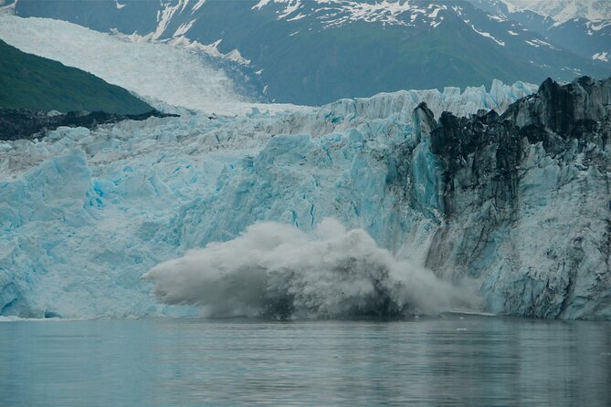 26 Glacier Cruise and Coach from Anchorage, AK - A Full Day Built Around Prince William Sound’s Big Ice Views