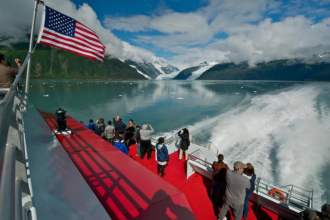 26 Glacier Cruise and Coach from Anchorage, AK - How the 11-Hour Format Works for Your Time