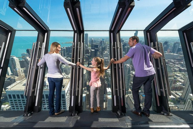 360 CHICAGO Observation Deck Admission - The elevator ride up: 20.5 mph to the 94th floor