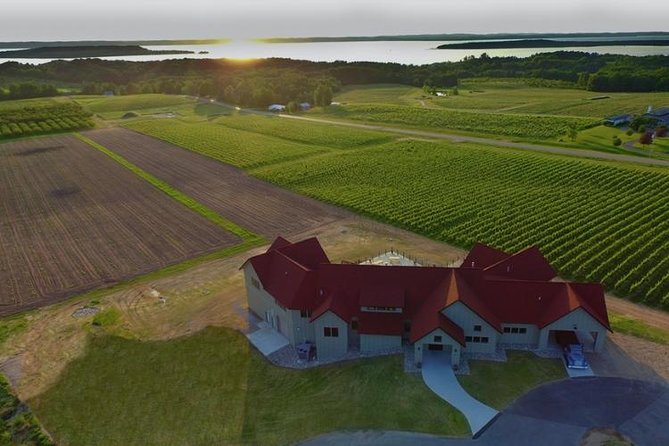 5-Hour Traverse City Wine Tour: 4 Wineries on Old Mission Peninsula - The Bus Ride, the Guide Energy, and the Little Comfort Wins