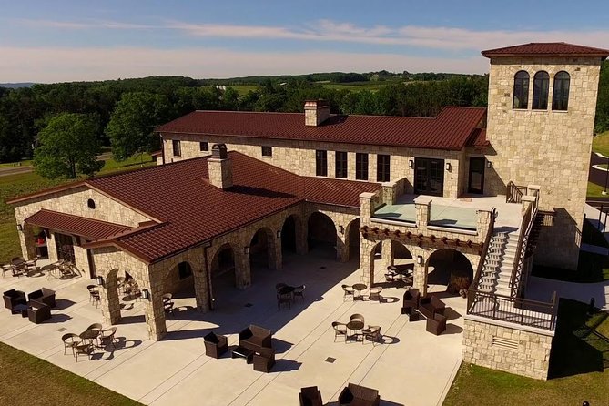 5-Hour Traverse City Wine Tour: 4 Wineries on Old Mission Peninsula - Stop 2: Bowers Harbor Vineyards, From Horse Farm to 20-Acre Vines