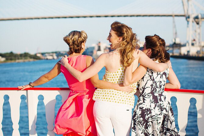 90-Minute Savannah Riverboat Sightseeing Cruise - Photo tips that actually matter on this cruise