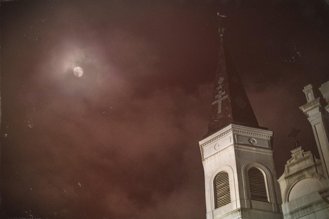 Adults-Only New Orleans Ghost, Crime, Voodoo, and Vampire Tour - Stop-by-stop: Armstrong Park, Congo Square, and the French Quarter legends