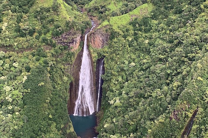 Air Kauai: DOORS-OFF Helicopter Adventure - Photos, Phones, and Getting the Shots Without the Hassle