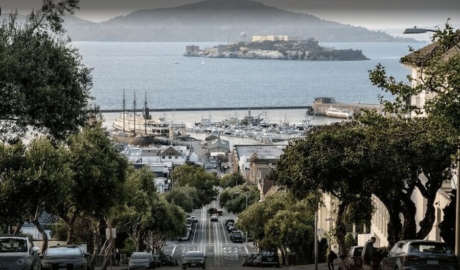 Alcatraz Island Prison Tour & Bay Cruise Combined Package - The Best Views, Skyline Photos, and the Walk Back Down