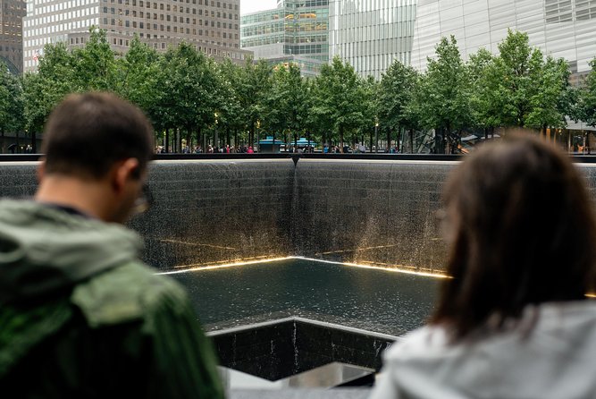 All-Access 9/11: Ground Zero Tour, Memorial and Museum, One World Observatory - Meeting point at LArte del Gelato, then straight into the WTC hub