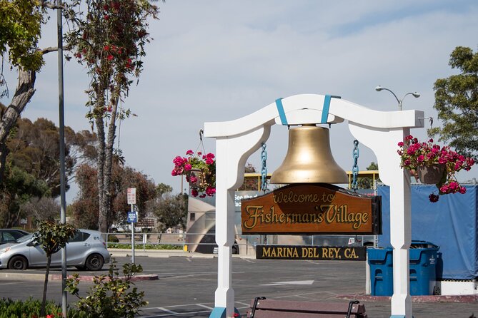 Anaheim to LA: Hollywood, Beaches & Famous Film Sites tour - Sunset Strip by Bus: Celebrity Hangouts From the Road