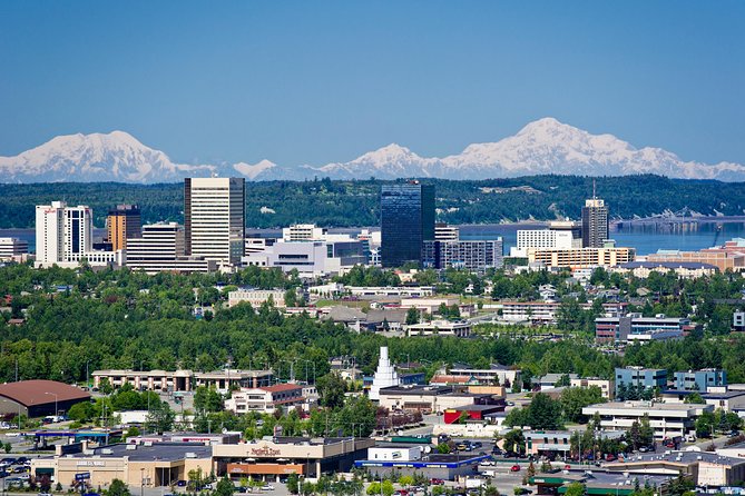 Anchorage City Tour w/ Taste of Wild Smoked Salmon & Reindeer Sausage - Quick takeaways before you go