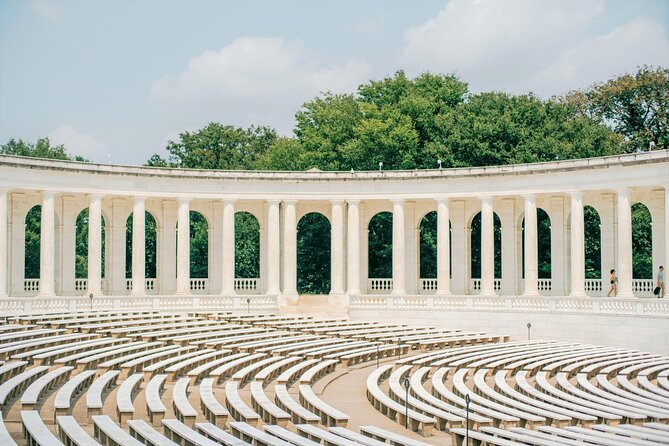 Arlington National Cemetery Walking Tour & Changing of the Guards - JFK’s grave and the Kennedy family: why the final stop hits