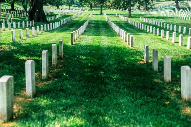 Arlington National Cemetery Walking Tour & Changing of the Guards - From Arlington’s Civil War sections to the USS Maine Mast Memorial