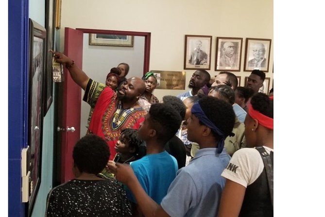 Atlanta's Black History and Civil Rights Tour - West End and Pro-Black Neighborhoods: Victorian Streets and Murals