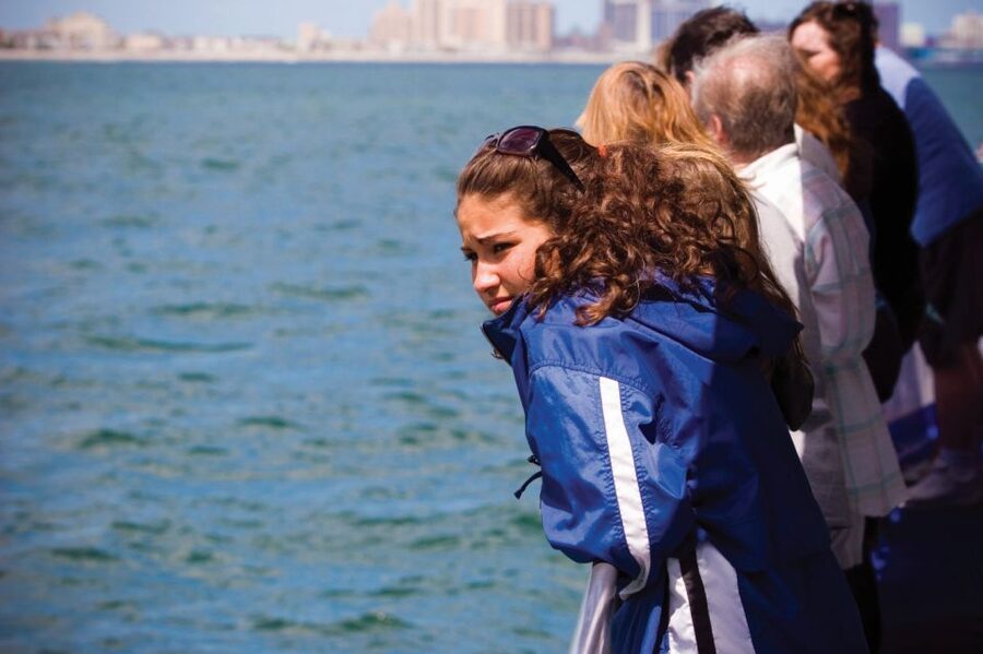 Atlantic City: Dolphin Watching Ocean Cruise Adventure - How the 90 minutes unfold, shore to dolphin search and back