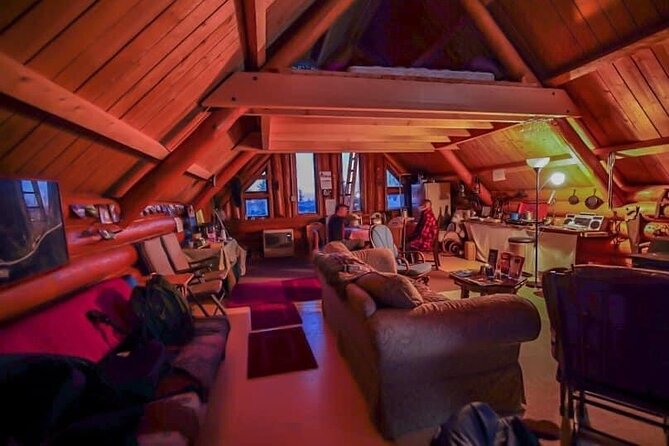 Aurora Viewing - Aurora Husky Lodge , Great view from top of the ridge - Price and Value: Is $130 a Fair Trade for Comfort and Coaching?