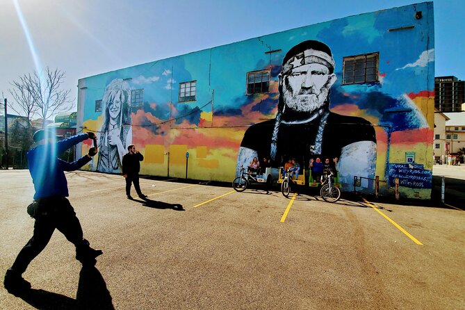 Austin Mural Selfie Tour by Pedicab - A 90-minute pedicab plan built around Austin murals