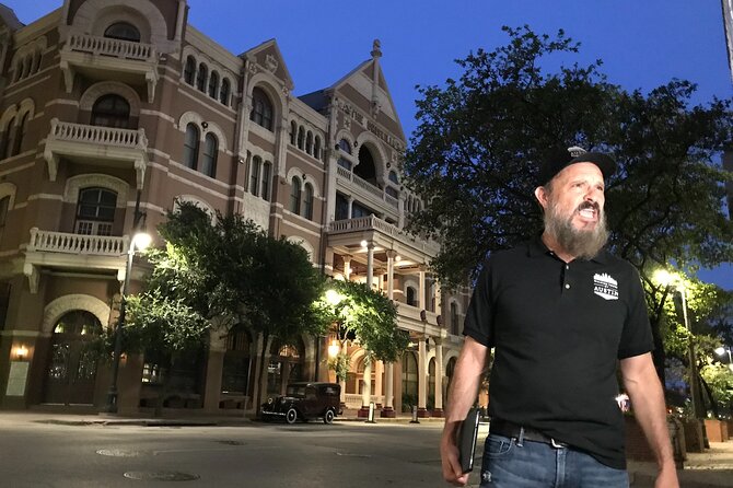 Austin Murder Walk - Finish near Cooper’s Old Time Pit Bar-B-Que: keeping your night simple