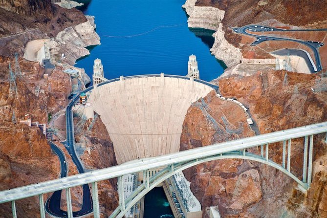 Award Winning 3-Hour Hoover Dam Small Group Mini Tour from Vegas - The Mercedes Sprinter pickup: comfort and fewer headaches