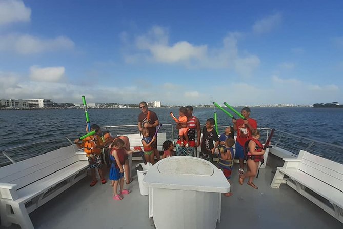 Big Fun Dolphin Cruise & Sealife Experiece ORANGE BEACH ALABAMA - The optional waterfight: how it works and how to stay dry