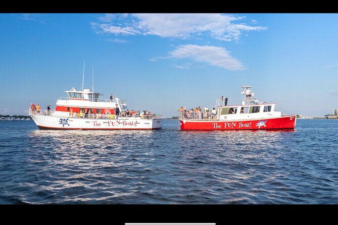 Big Fun Dolphin Cruise & Sealife Experiece ORANGE BEACH ALABAMA - Boarding at 3900 Bayou Rd and what the first 10 minutes feel like