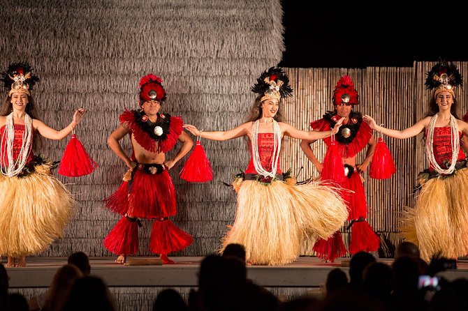 Big Island: Island Breeze Luau - Seats, Visibility, and Sound in an Outdoor Crowd