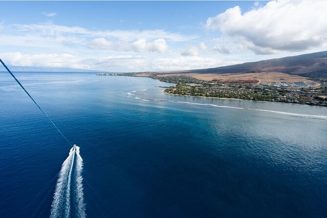 Big Island Parasailing Experience - What happens on the boat, from check-in to takeoff
