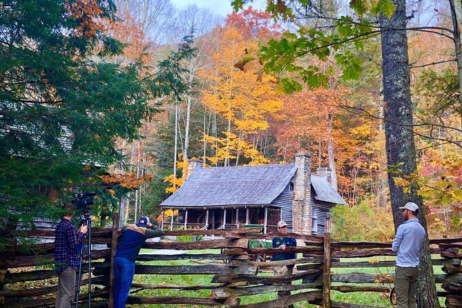 Blue Ridge Parkway Waterfalls Hiking Tour from Asheville - The guide and small-group vibe: why Tony is a big reason people return