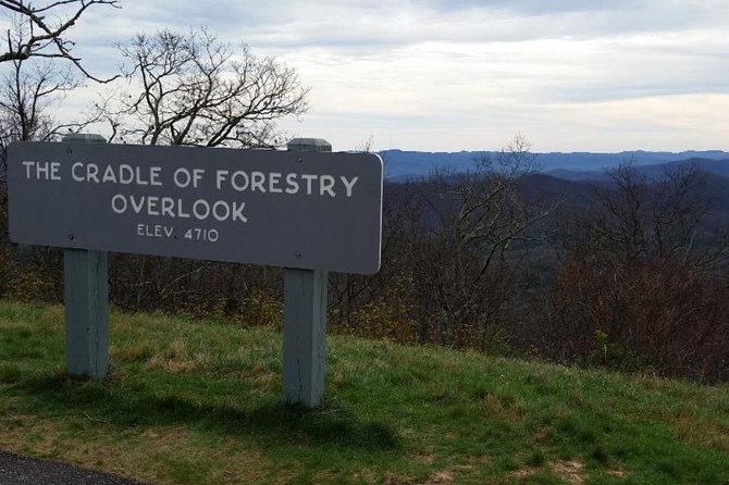 Blue Ridge Parkway Waterfalls Hiking Tour from Asheville - Price and value: what $112 covers for a guided waterfall day
