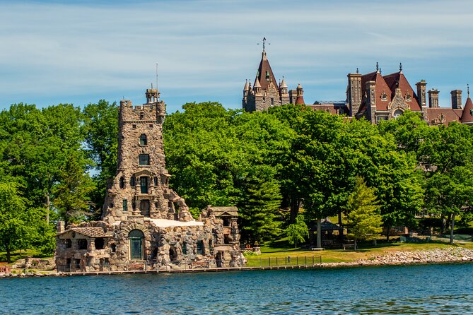 Boldt Castle and 2 Nation Tour - Price and Value: Where the $32 Actually Fits