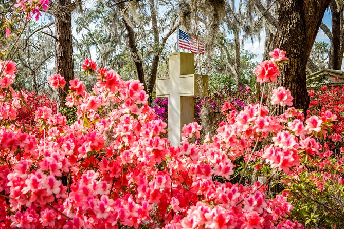 Bonaventure Cemetery & Wormsloe State Historic Site Tour - A Midday Reset: Lunch on Your Own in Coastal Southern Mode
