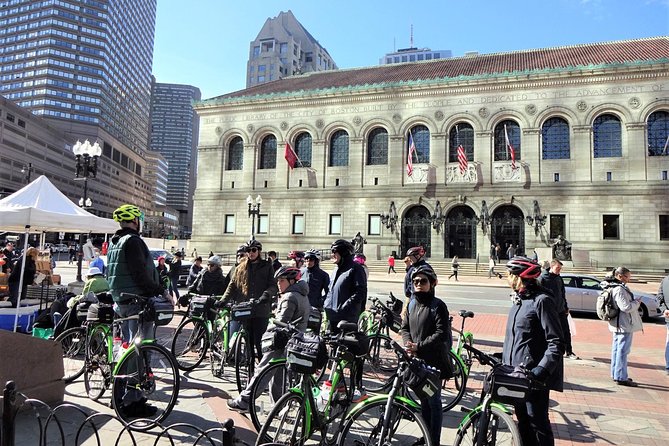 Boston City View Bicycle Tour: History and Landmarks - Louisburg Square and the Esplanade Side: Literature and Fourth of July Energy
