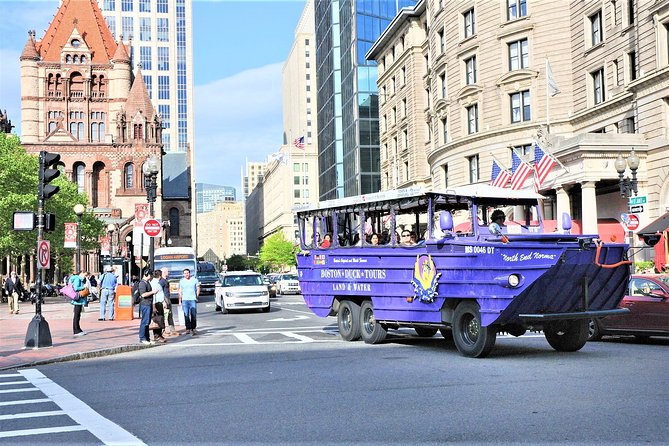 Boston Duck Boat Sightseeing City Tour with Cruise Along Charles River - Museum Pass-By Moments That Still Help You Get Oriented