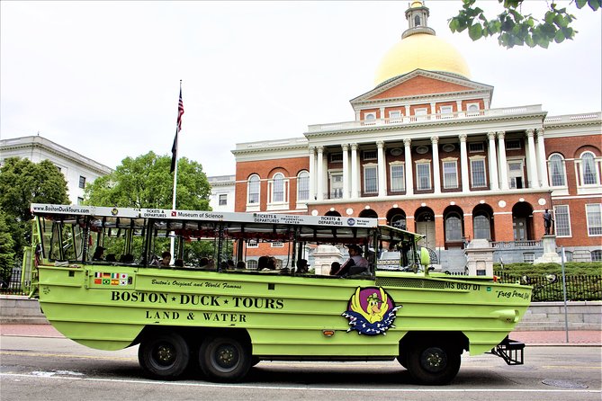 Boston Duck Boat Sightseeing City Tour with Cruise Along Charles River - How the Narrated ConDUCKtor and GPS App Work Together