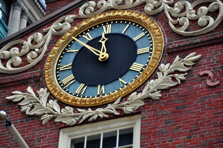 Boston: Freedom Trail History Small Group Walking Tour - Faneuil Hall to Quincy Market: a short sprint, then a breather