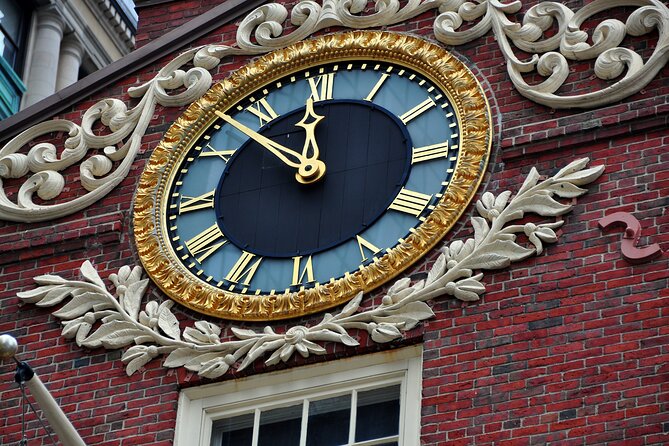 Boston: Freedom Trail History Small Group Walking Tour - A Freedom Trail tour that doesn’t feel like a stampede