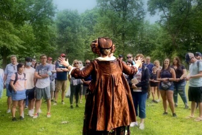 Boston Freedom Trail Walking Tour with Costumed Guide - Period costume guides: what they do best