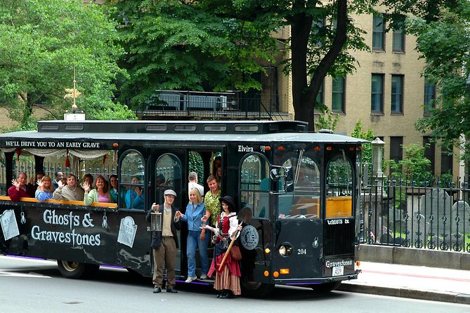 Boston Ghosts and Gravestones Trolley Tour - What you’ll hear on the trolley: sinister characters and Boston’s “dark side”