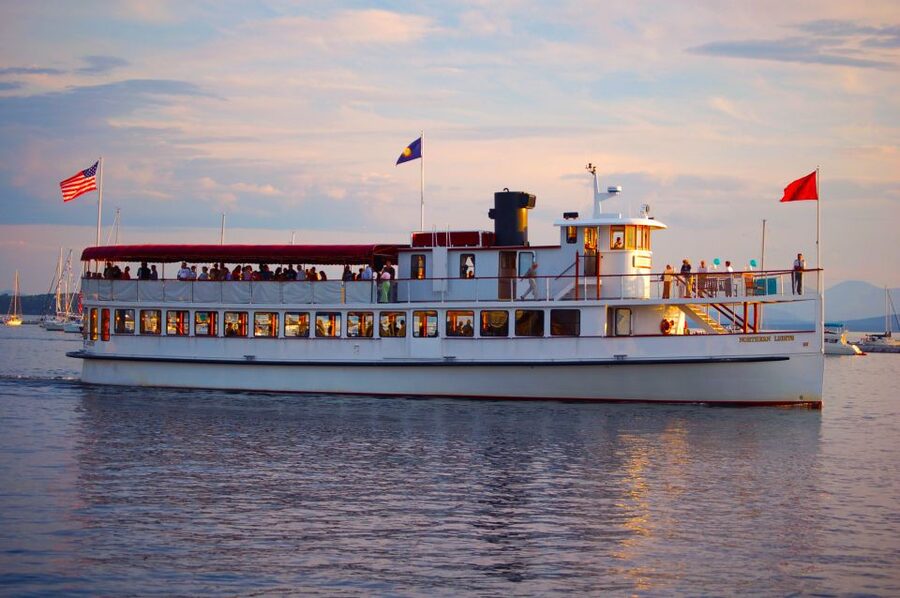 Boston: Harbor Sunset Yacht Cruise - Fort Independence and Castle Island: A Landmark With a Real Name Behind It