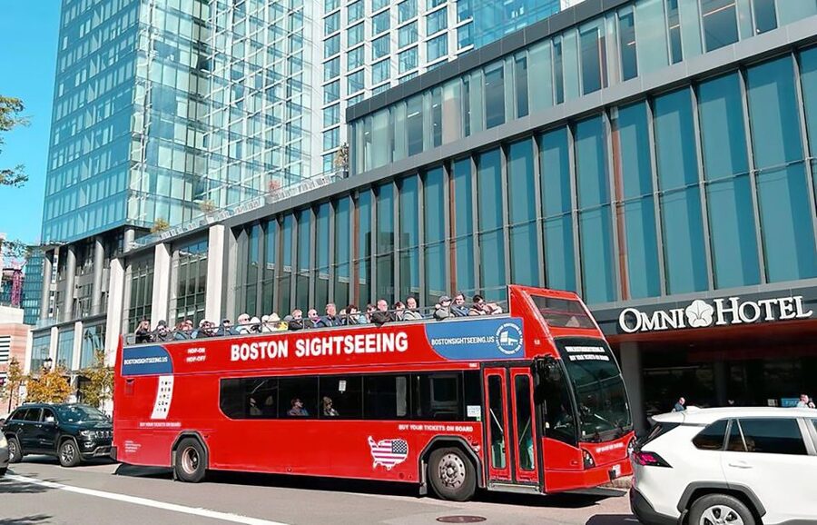 Boston: Hop-On Hop-Off Double-Decker Bus Sightseeing Tour - Stop 7: Trinity Church and Back Bay walking opportunities