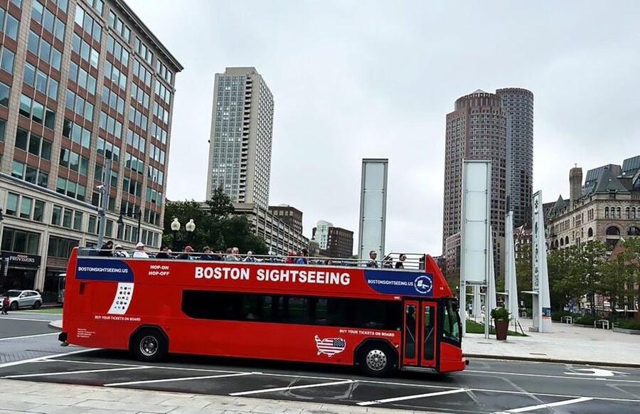 Boston: Hop-On Hop-Off Double-Decker Bus Sightseeing Tour - Stop 2: Old State House Museum, City Hall area, and Samuel Adams turf