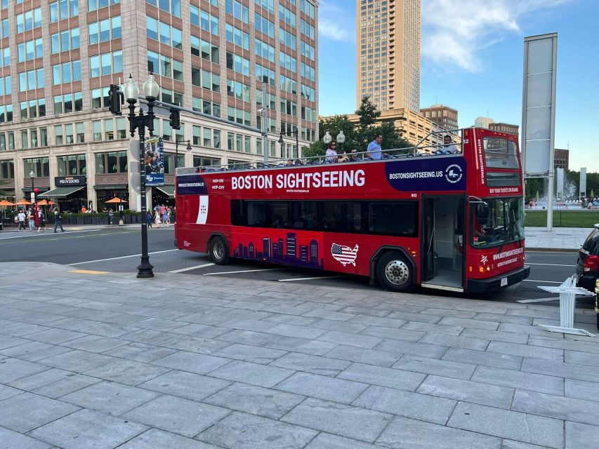 Boston: Hop-On Hop-Off Double-Decker Bus Sightseeing Tour - Stop 4: Boston Common and Boston Public Garden, with Swan Boat season vibes