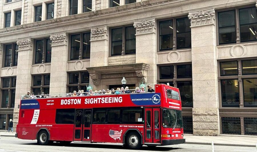 Boston: Hop-On Hop-Off Double-Decker Bus Sightseeing Tour - Stop 5: Cheers Pub area and Beacon Hill charm