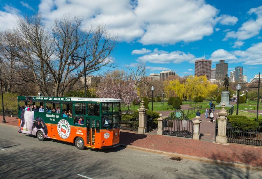 Boston: Hop-on Hop-off Old Town Trolley Tour - Turning the trolley route into a smart walking plan