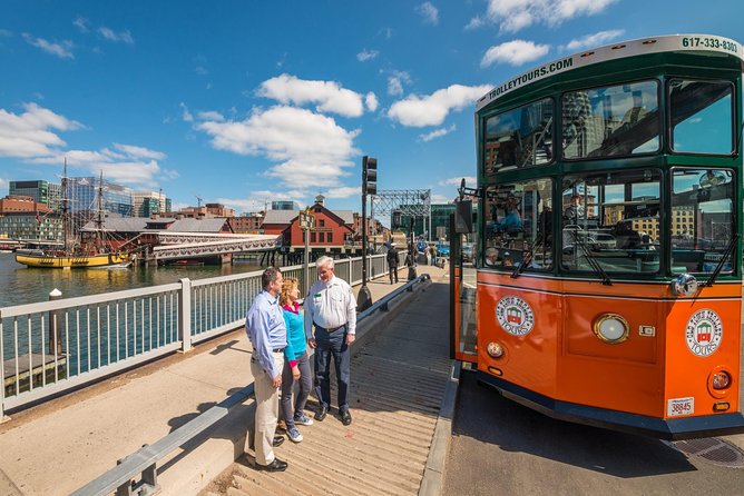 Boston Hop-On Hop-Off Trolley Tour with 13 Stops - Quick practical notes: hours, operating days, and animals on board