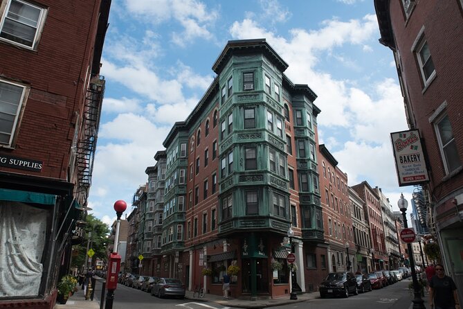 Boston North End Food Tour of 6+ Tastings, Cannoli, Lobster Roll - Starting at the New England Holocaust Memorial, Then Zooming into the North End