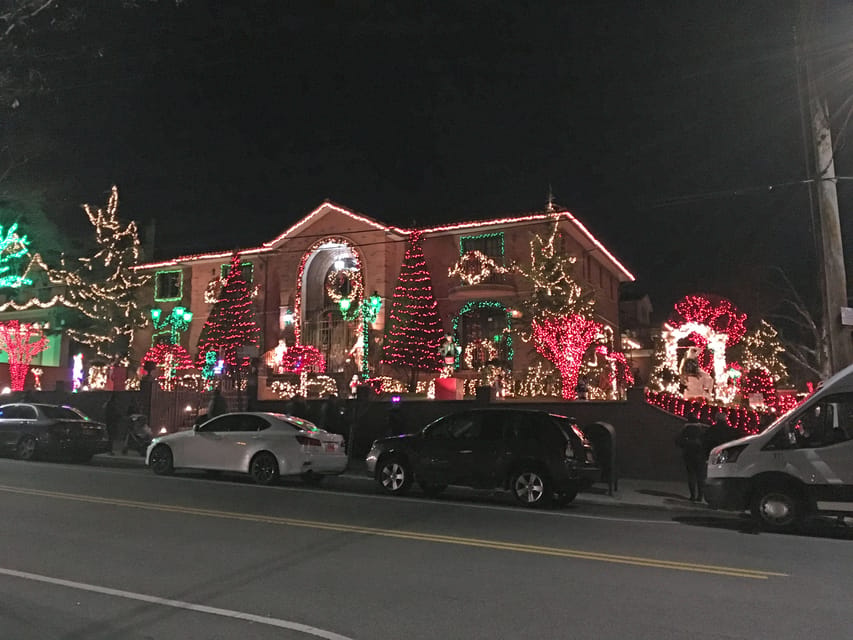 Brooklyn: Dyker Heights Christmas Walking Tour - Should You Book This Dyker Heights Christmas Walking Tour?