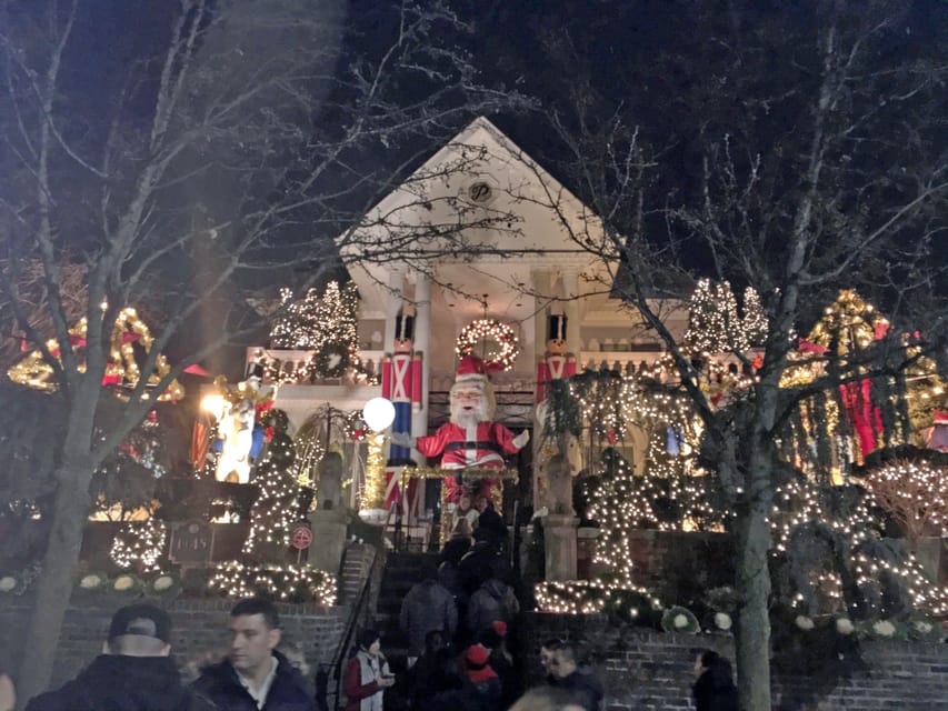 Brooklyn: Dyker Heights Christmas Walking Tour - Lucy Spata and the Origins of the Dyker Heights Light Tradition