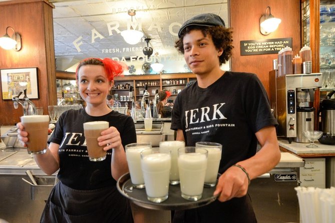 Brooklyn Food Walking Tour: Local Eats & Family‑Run Shops - Stop 2 in Carroll Gardens: history that actually helps you read the streets