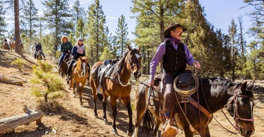 Bryce Canyon City: Horseback Riding Tour in Red Canyon - Butch Cassidy country and an outlaw hideout pass: western stories that stay grounded